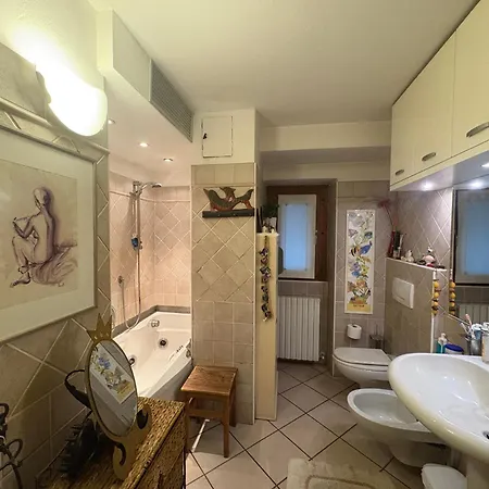 Trilocale Zona Funivie A Апартаменты *